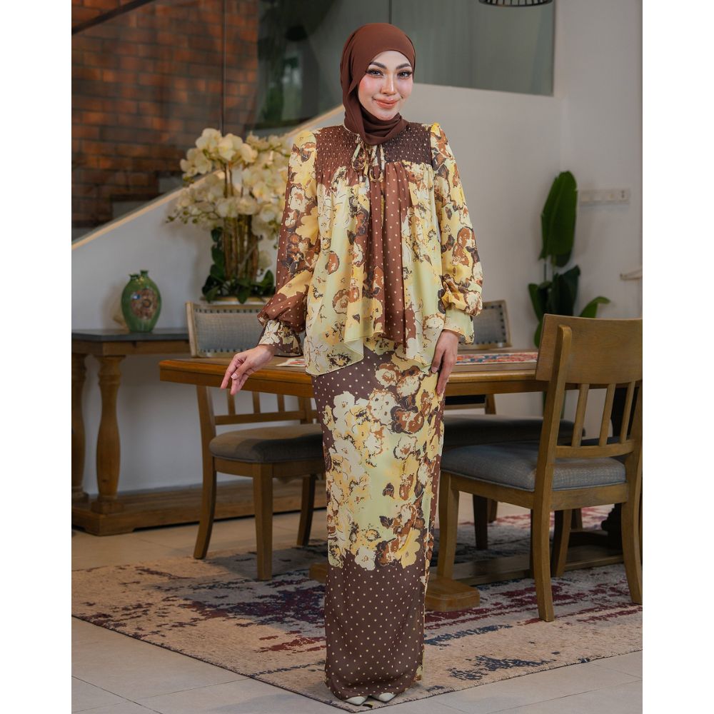 Ruby Kurung