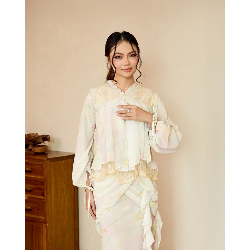 Rosette Kurung