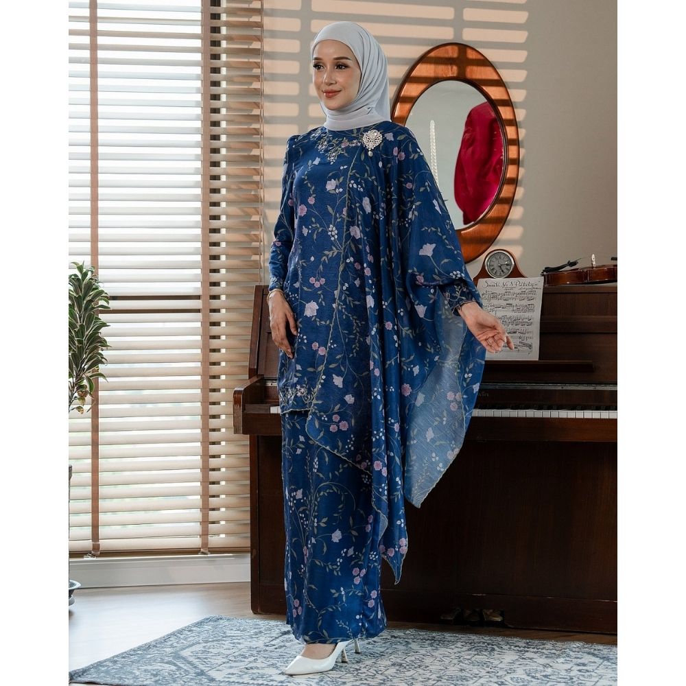 Seirra Kurung