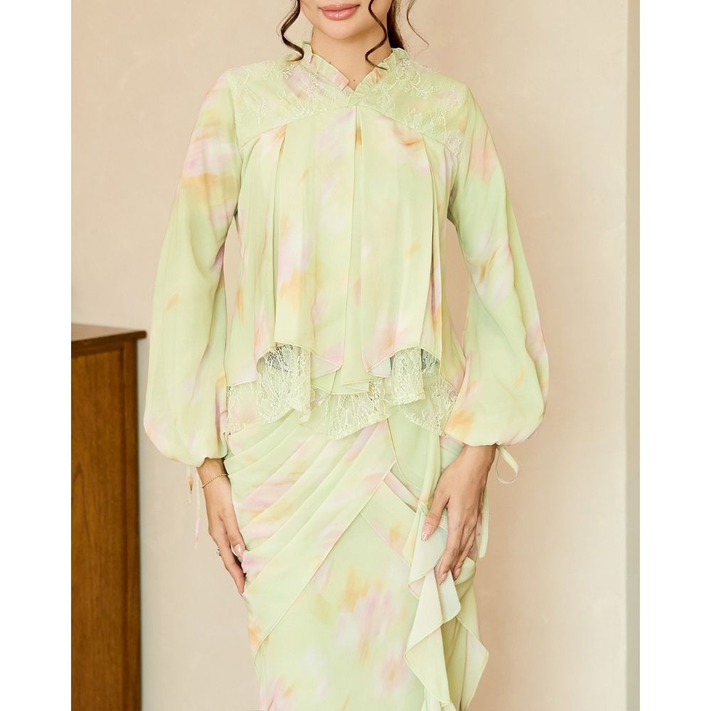 Rosette Kurung