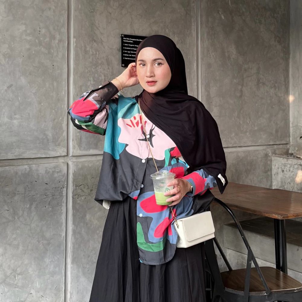 PRE ORDER | Grafiti Oversize Shirt