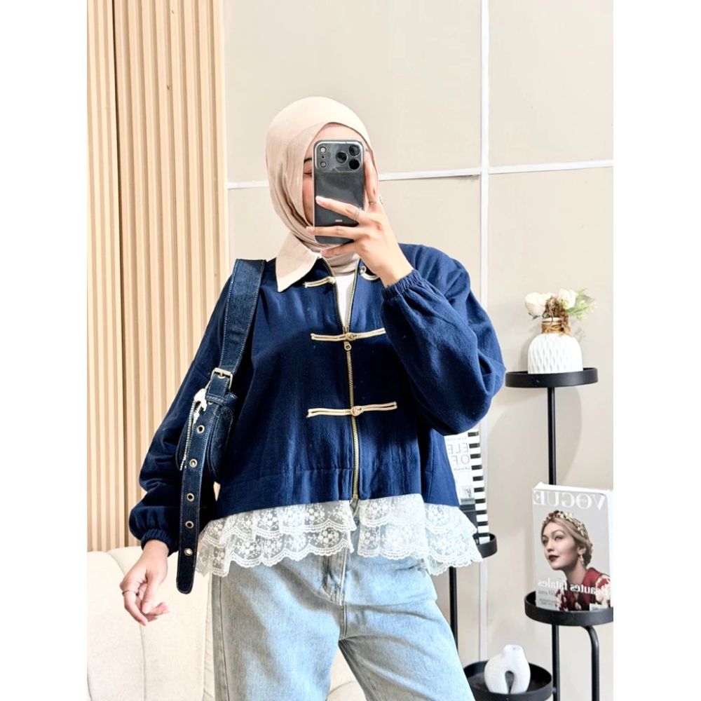 Larinza Bottom Lace Outer