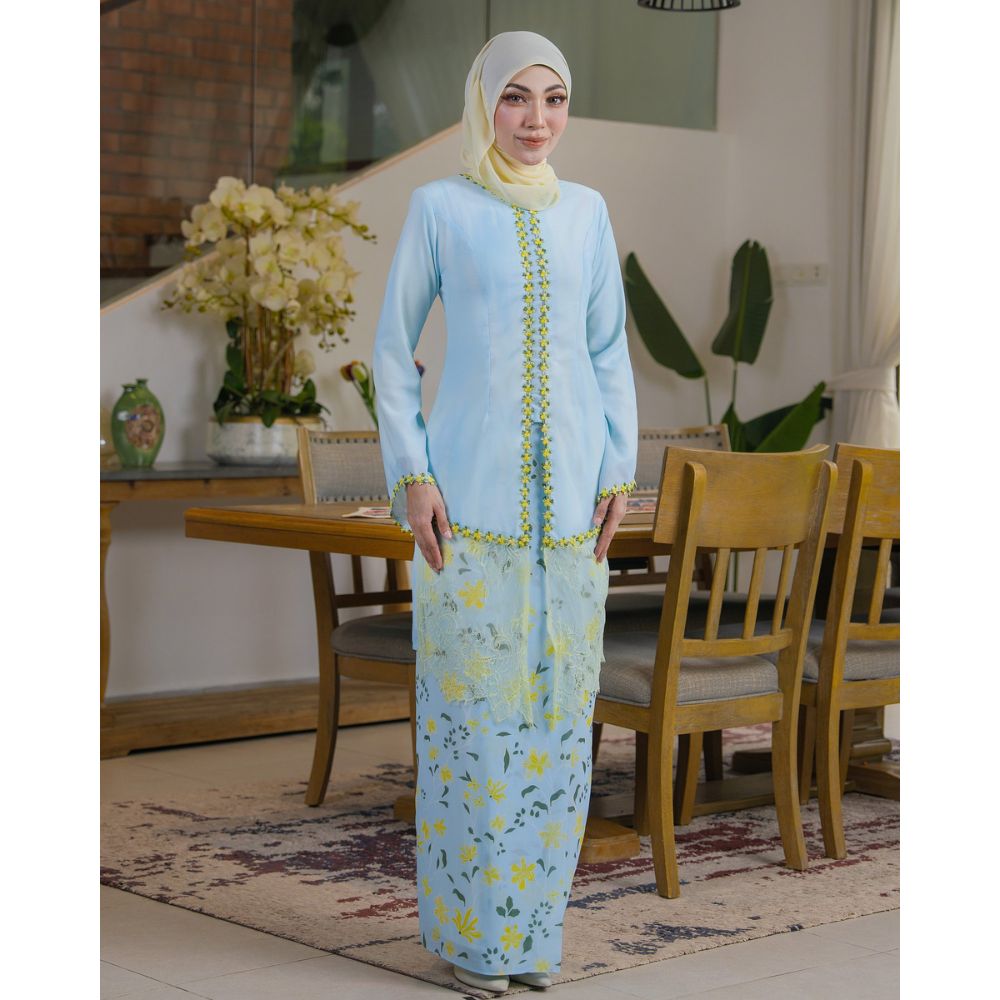 PRE ORDER | Eveliana Kurung