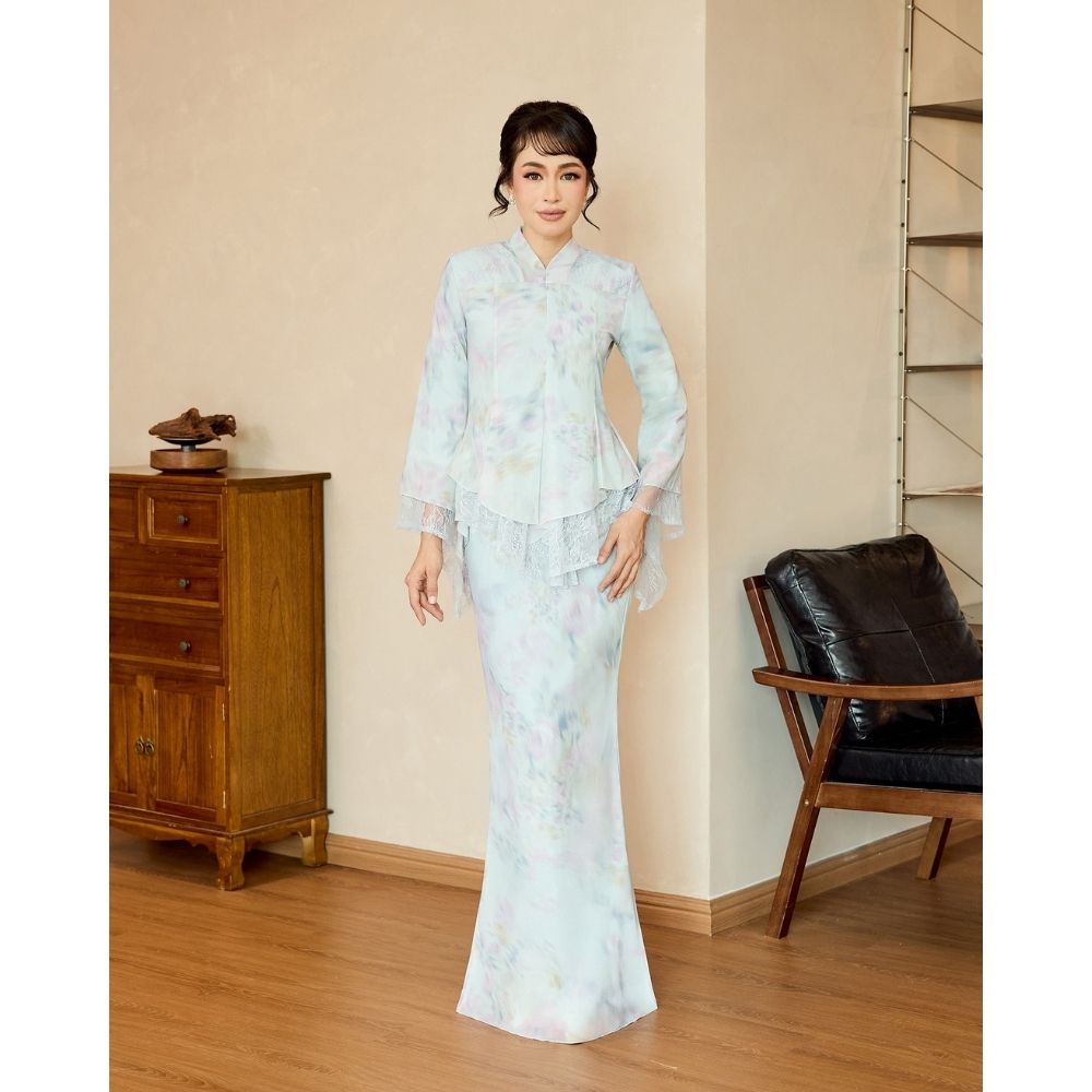 Leonara Floral Lace Kurung