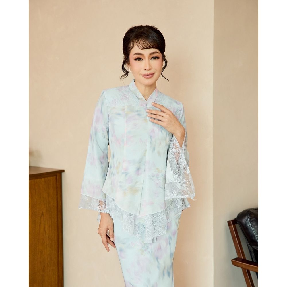 Leonara Floral Lace Kurung