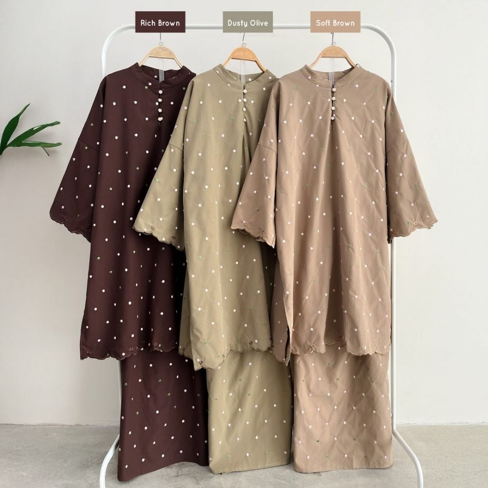 Madia Kurung Set