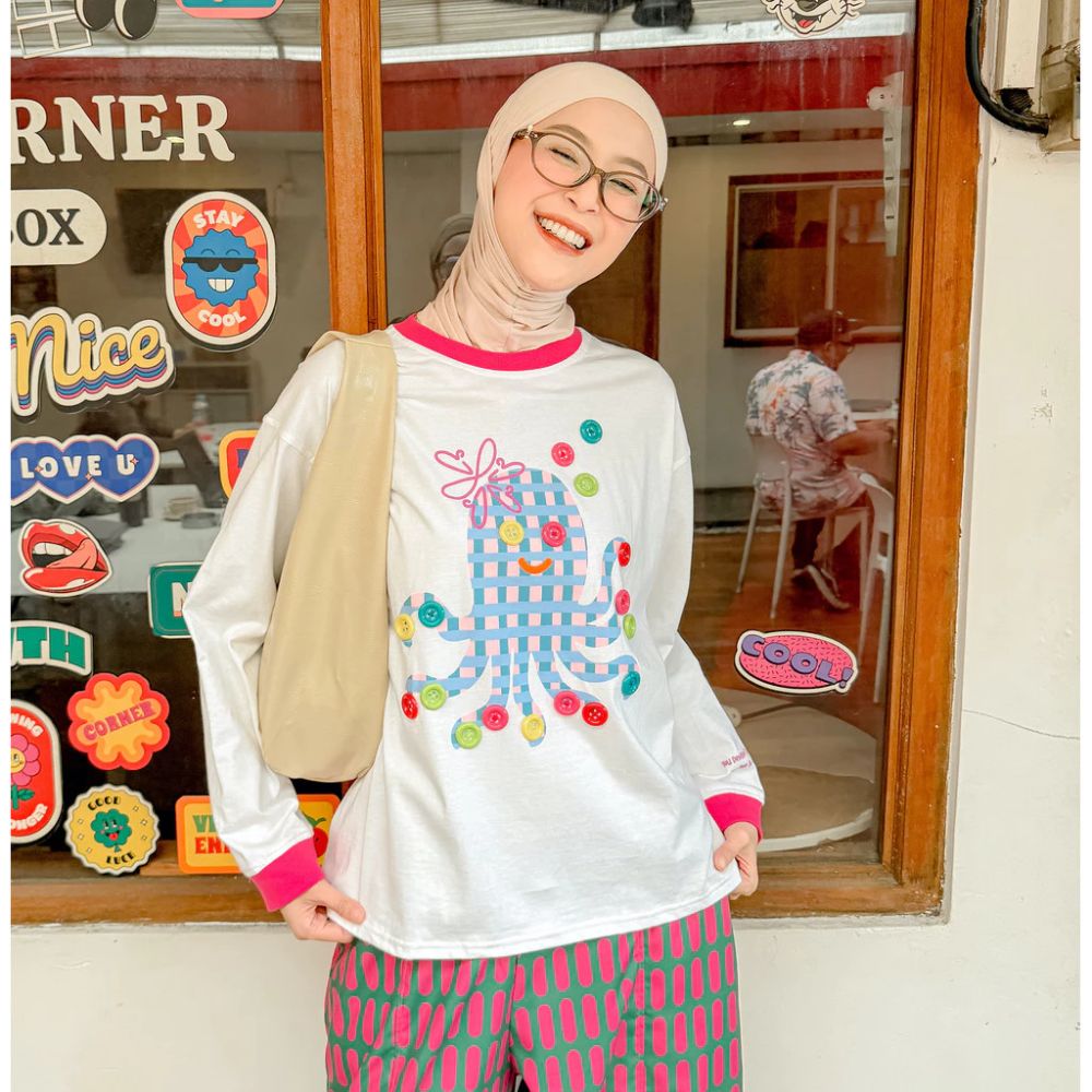 Something Playful Printed Graphic Tee