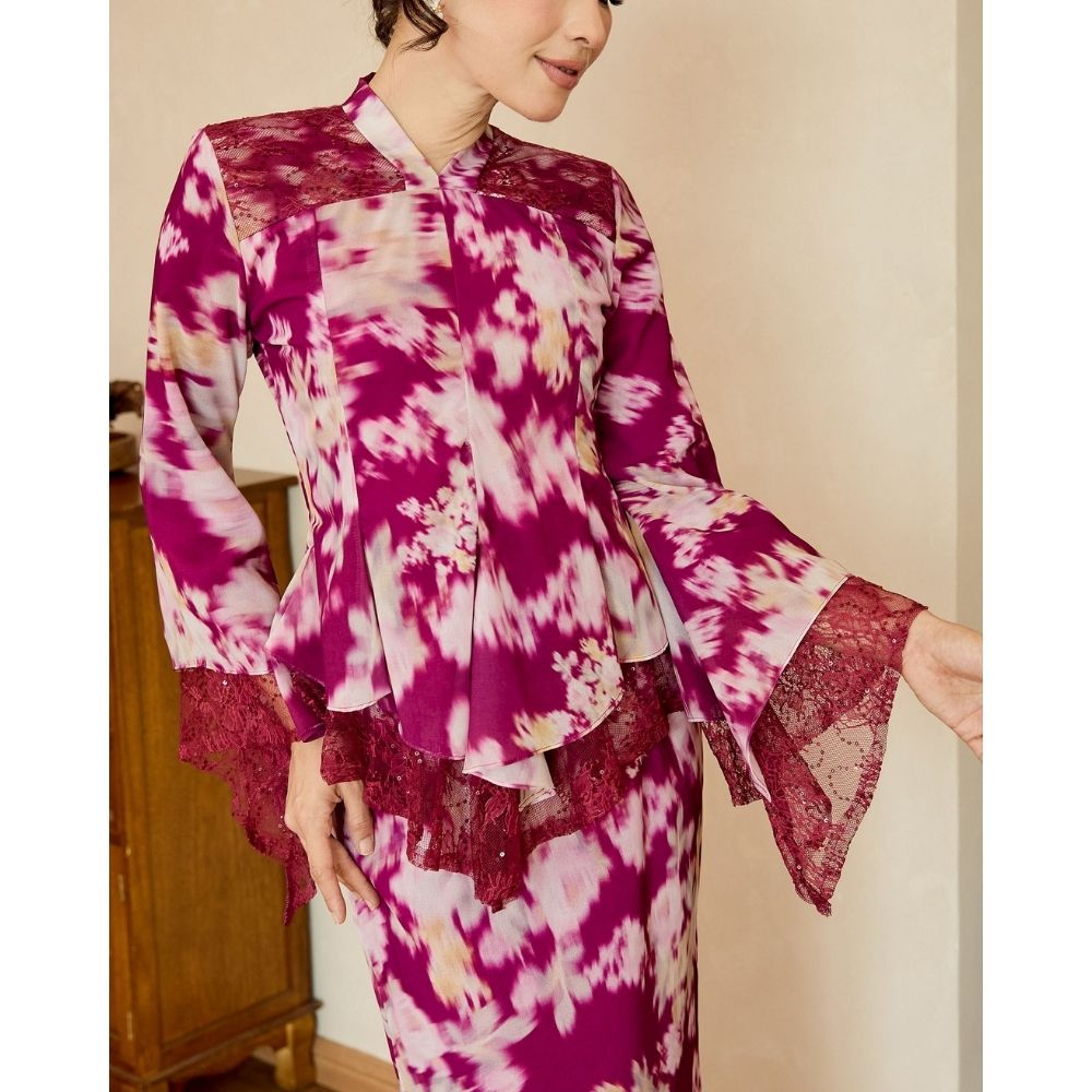 Leonara Floral Lace Kurung