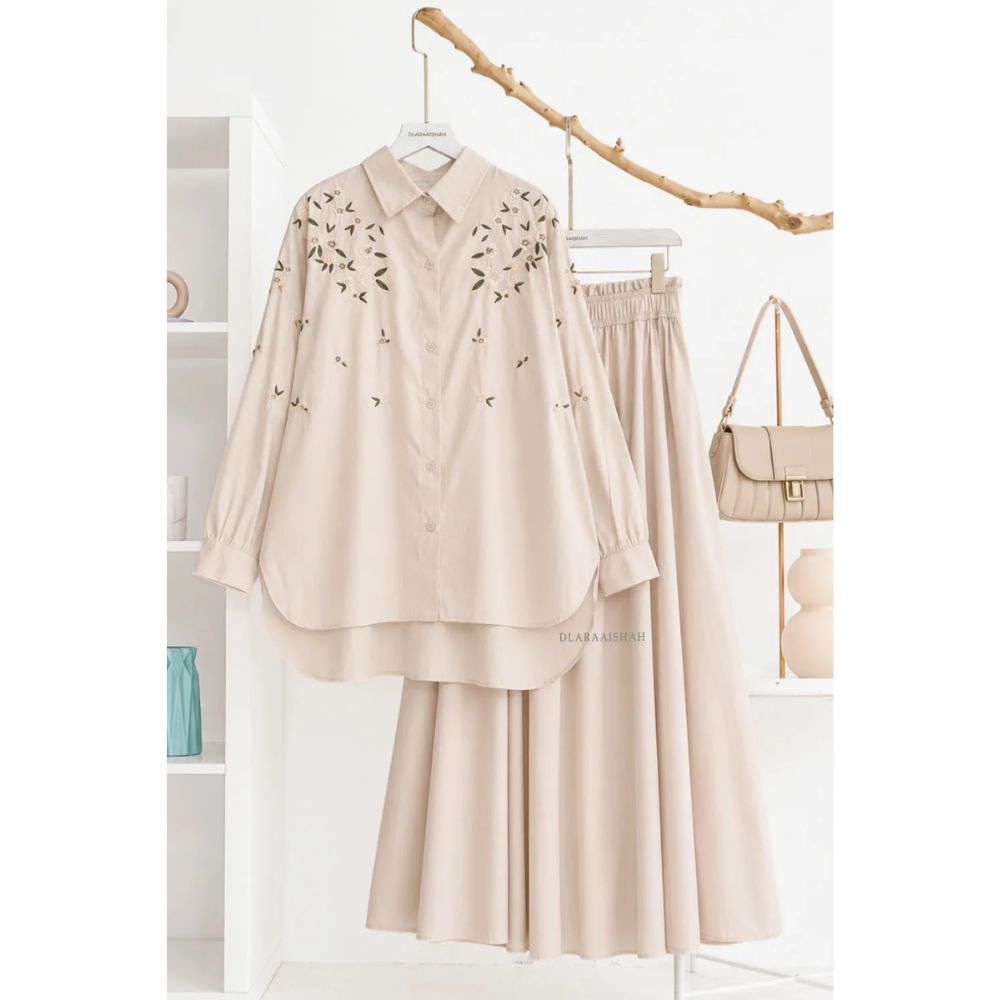 Avera Top