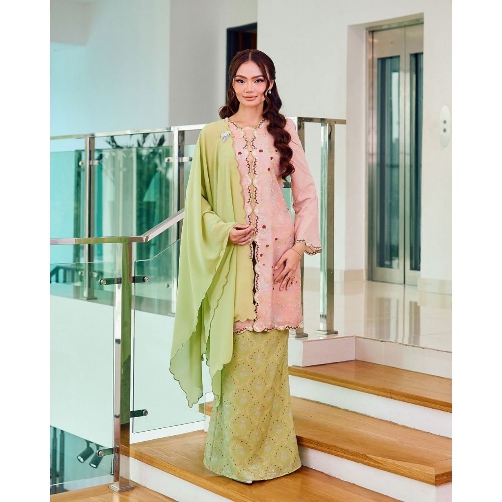 Marsha Kebaya