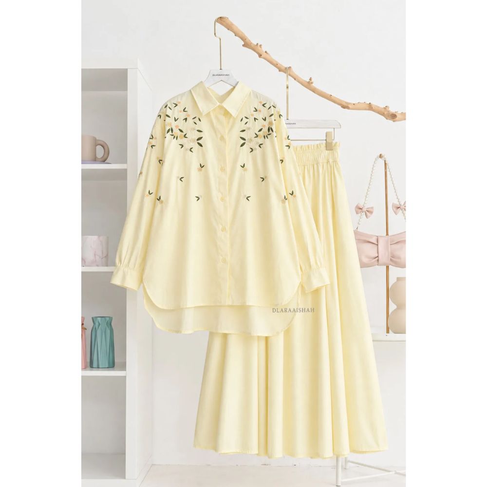 Avera Top