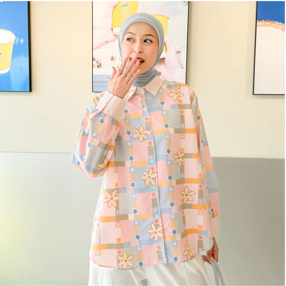 PRE ORDER | A Little Daydream Oversize Shirt