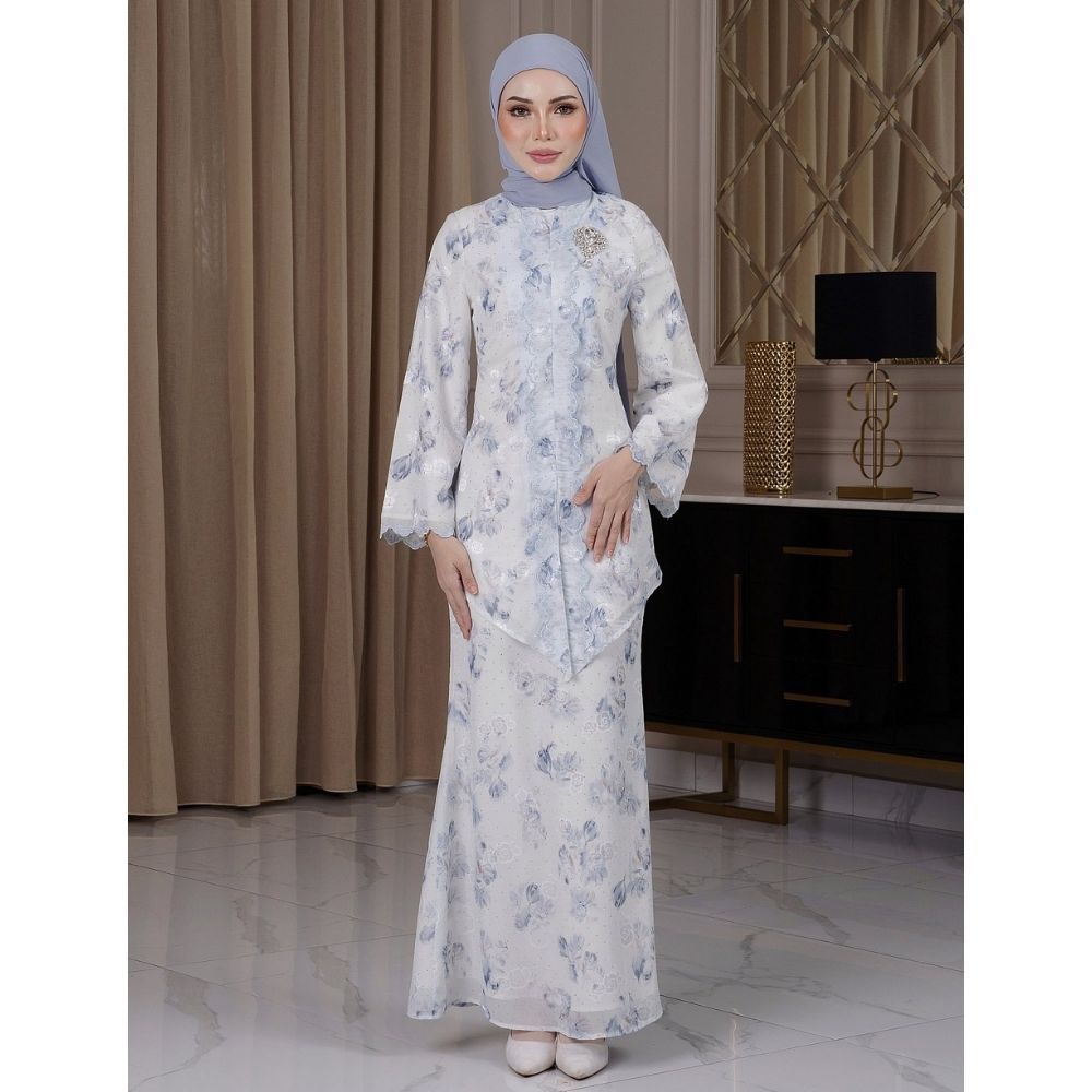 Rosie Kurung
