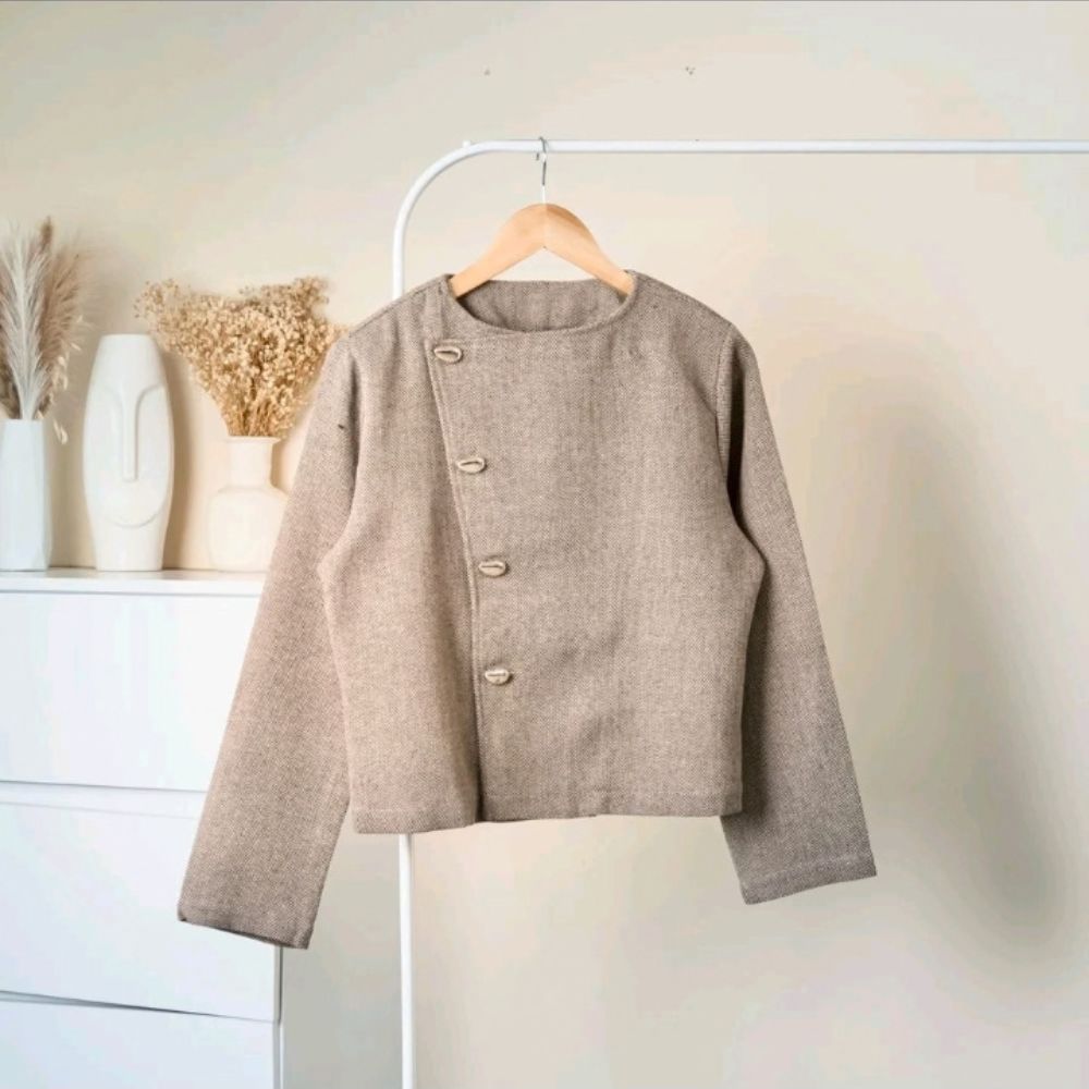 Dalena Premium Button Top