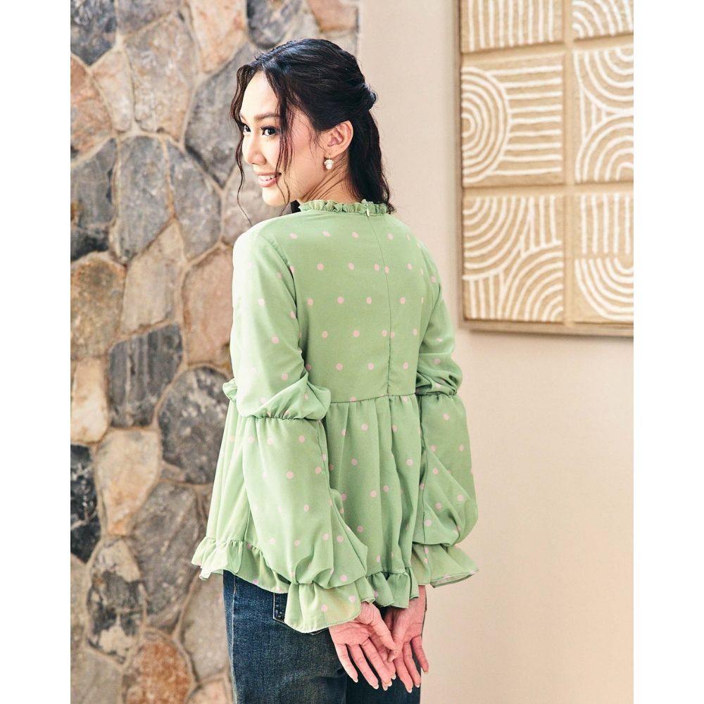 Belle Blouse