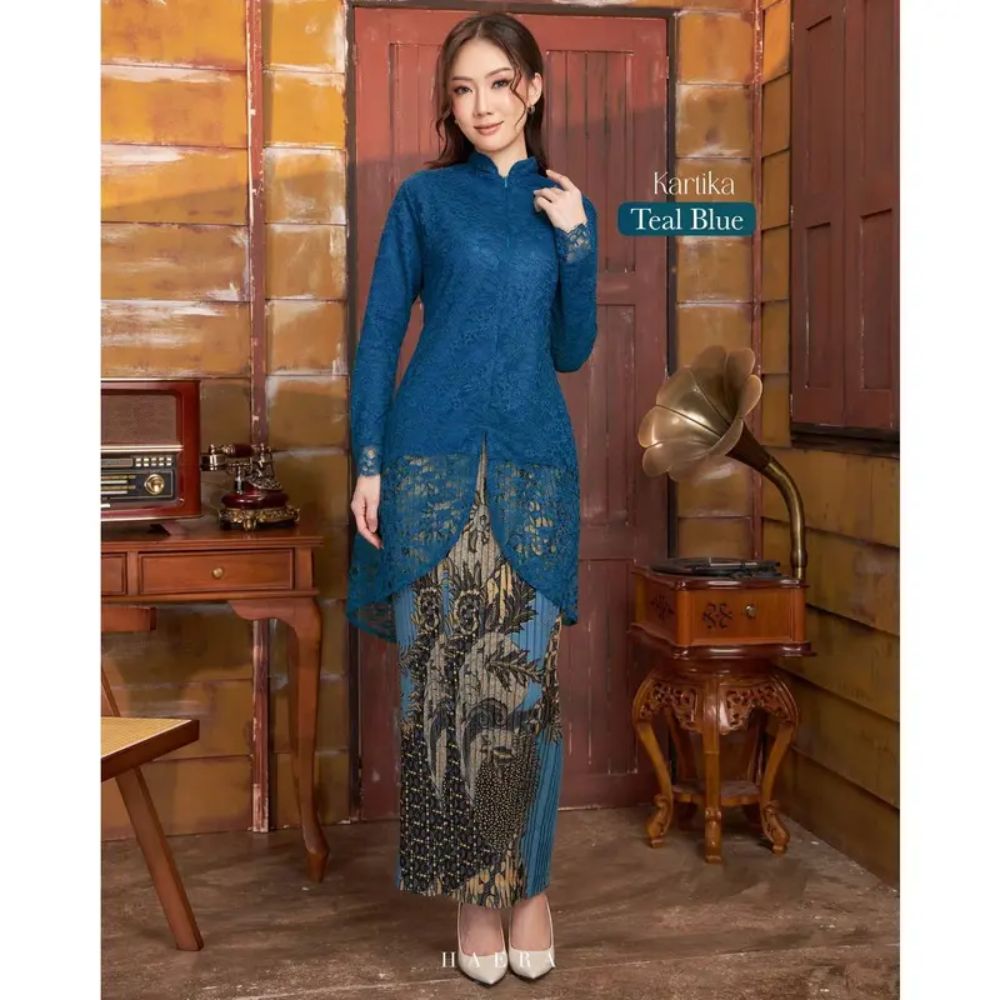 Kartika Kebaya Lace Batik