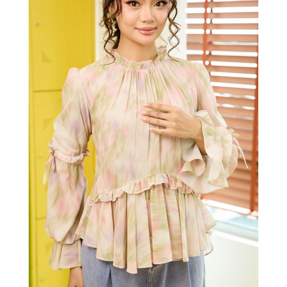 Naia Blouse