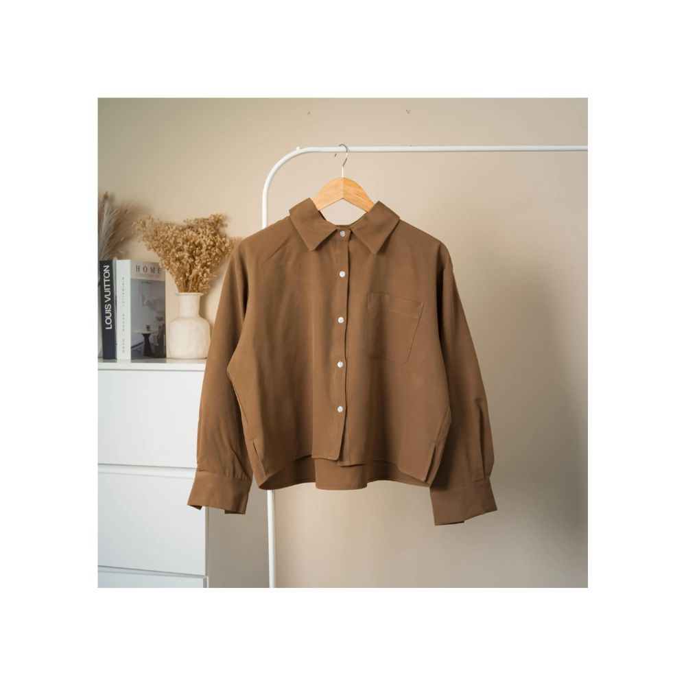 Evvy Full Button Blouse