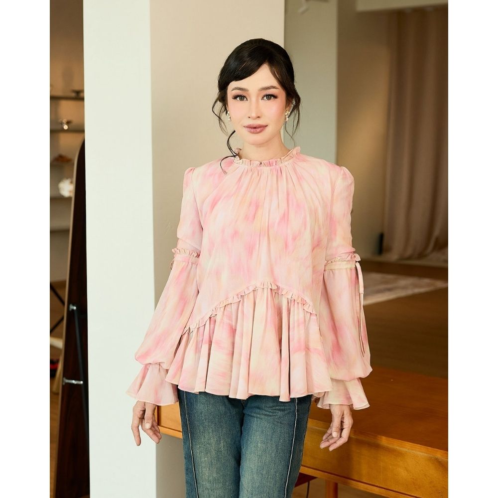 Naia Blouse