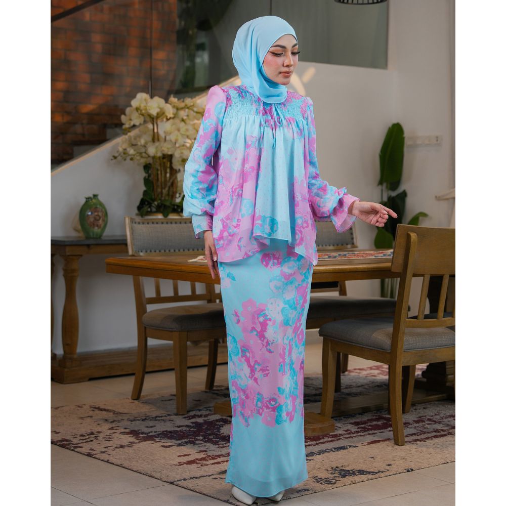 Ruby Kurung