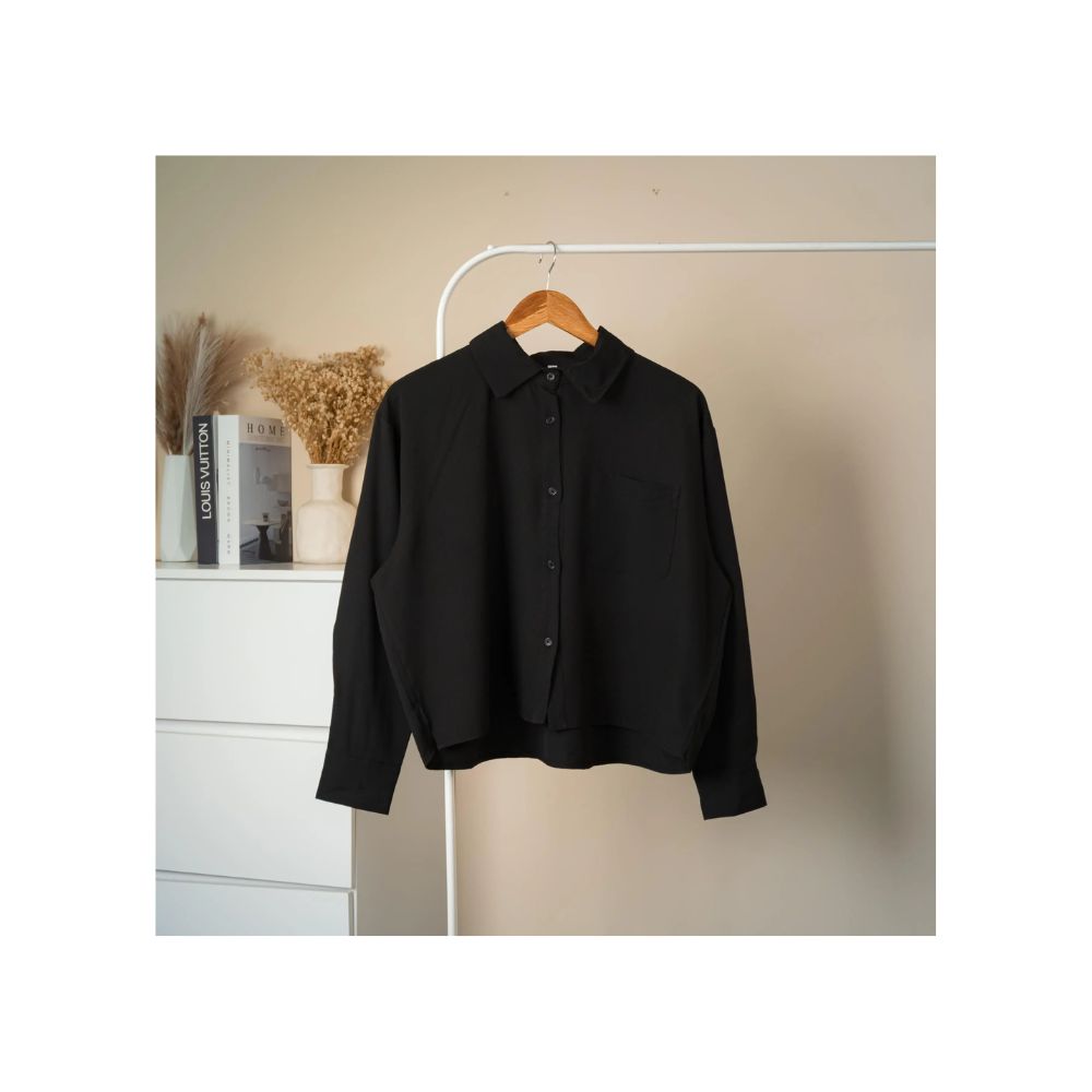 Evvy Full Button Blouse