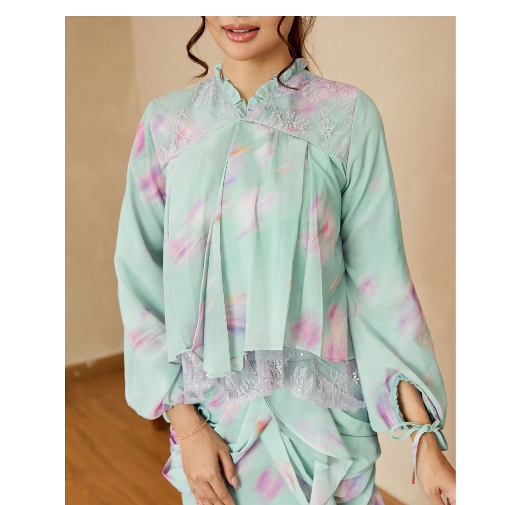 Rosette Kurung