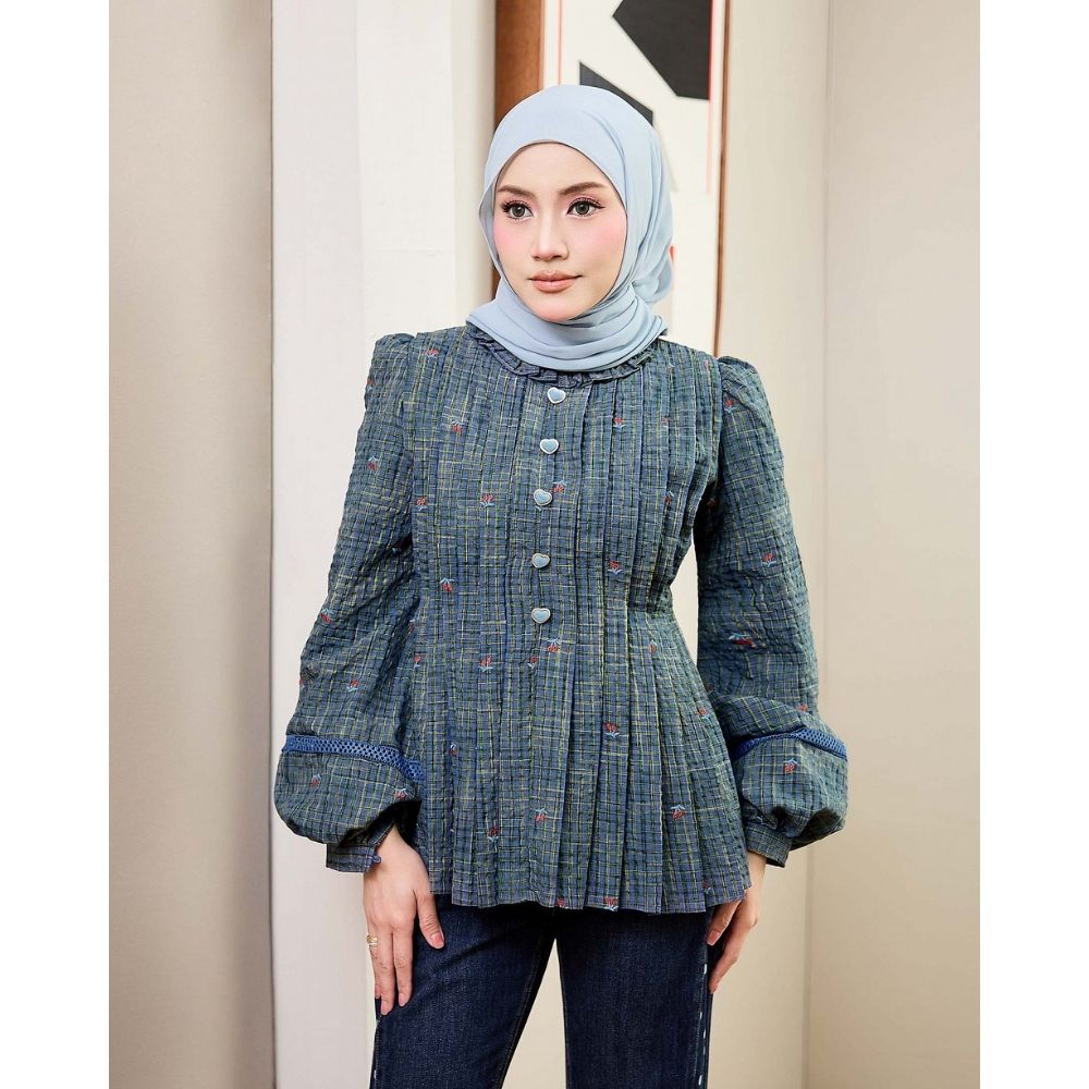 Rue Checkered Blouse - CULTLABEL
