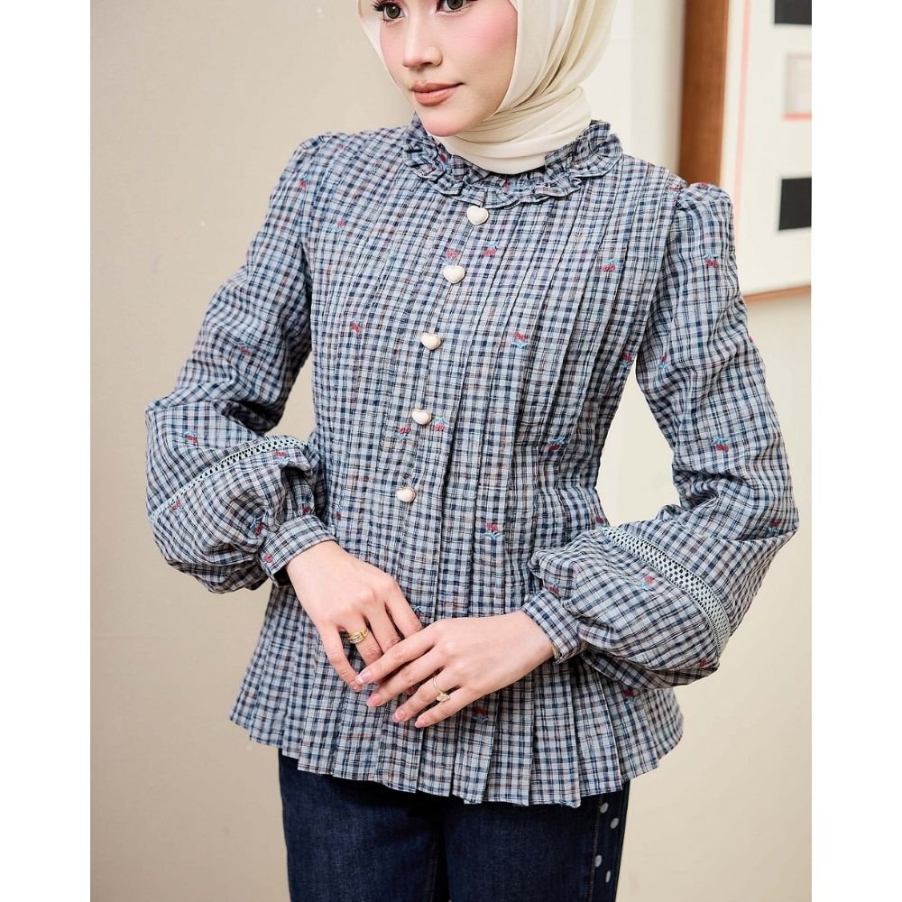 Rue Checkered Blouse - CULTLABEL